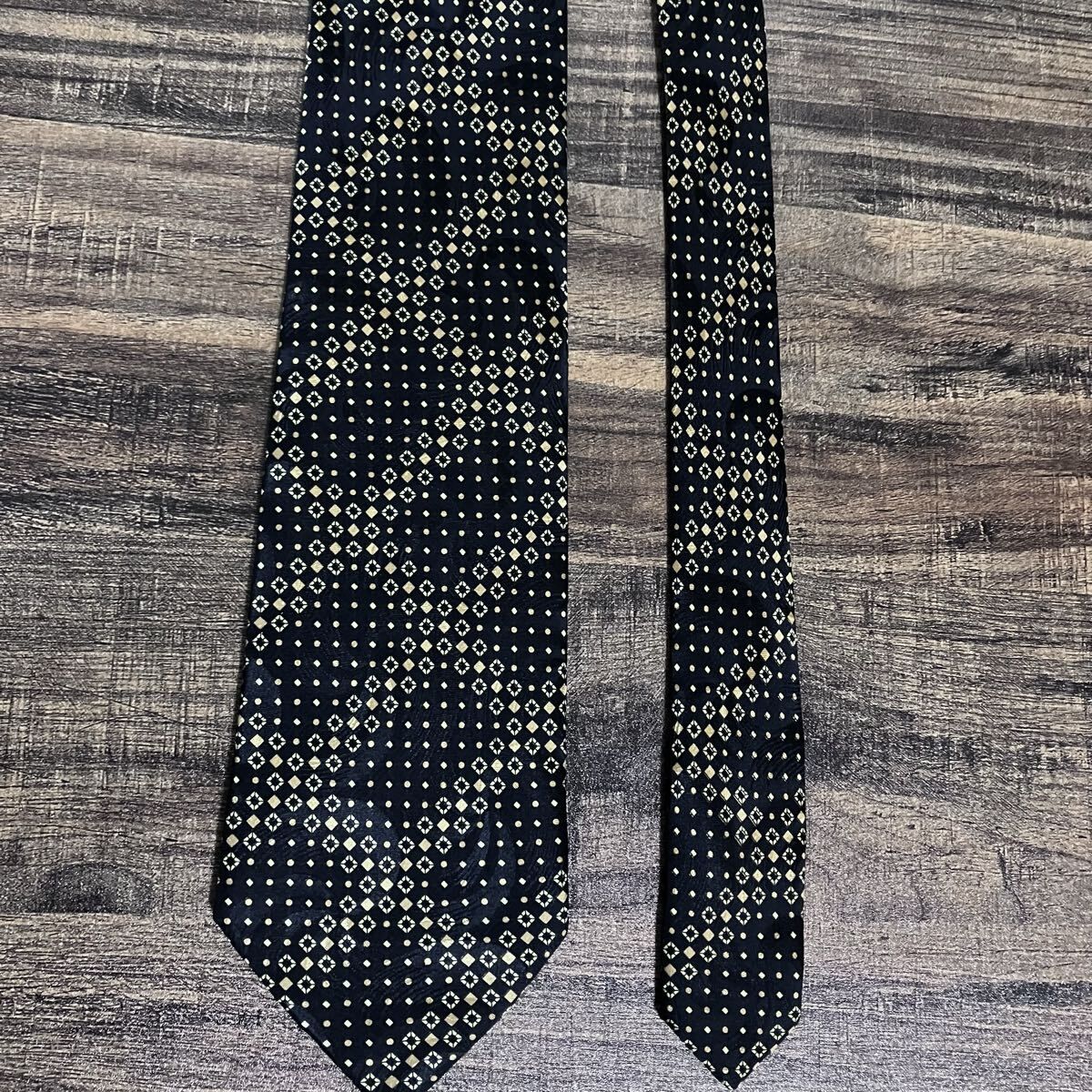 Brioni ブリオーニ イタリア製 ジャガード シルク 総柄 プリント