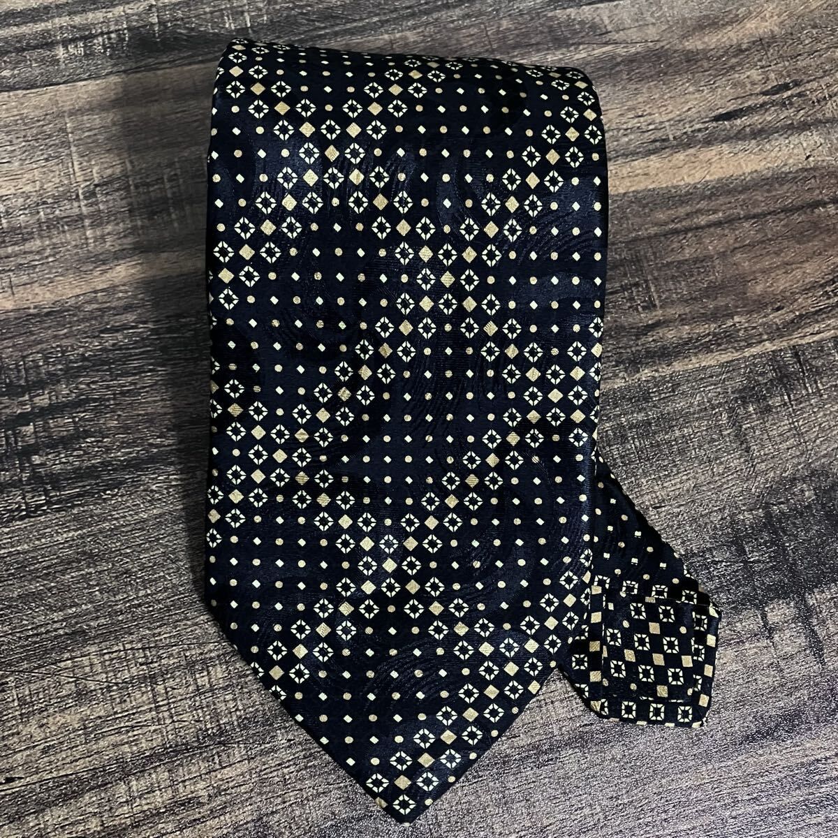 Brioni ブリオーニ イタリア製 ジャガード シルク 総柄 プリント