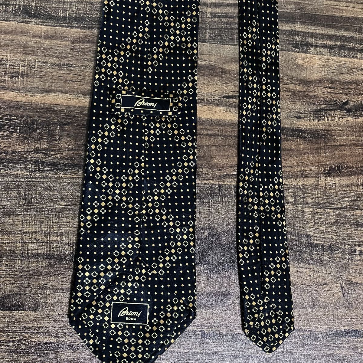 Brioni ブリオーニ イタリア製 ジャガード シルク 総柄 プリント