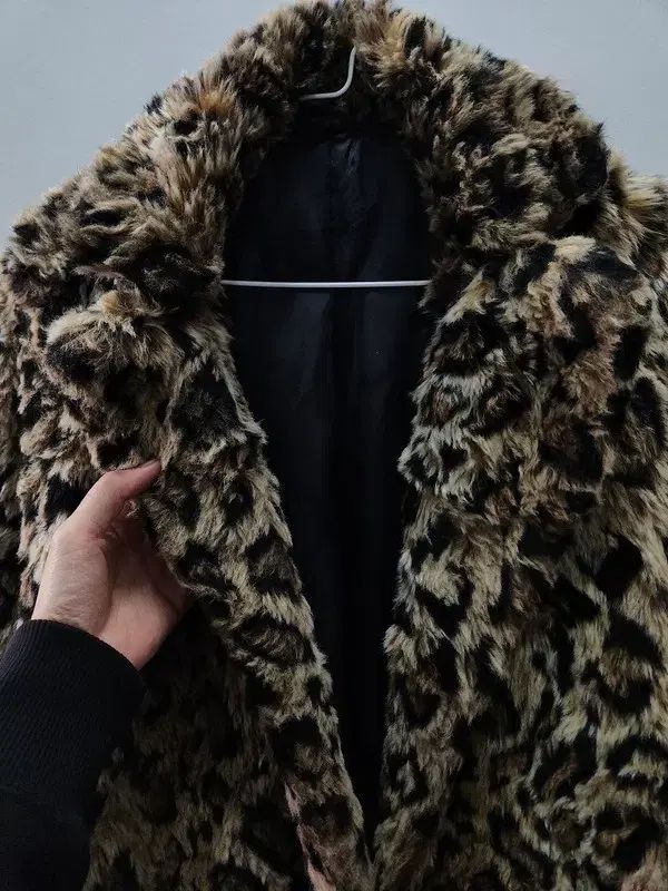 ヴィンテージ Y2K パンク レオパード フェイクファー コート - メルカリ