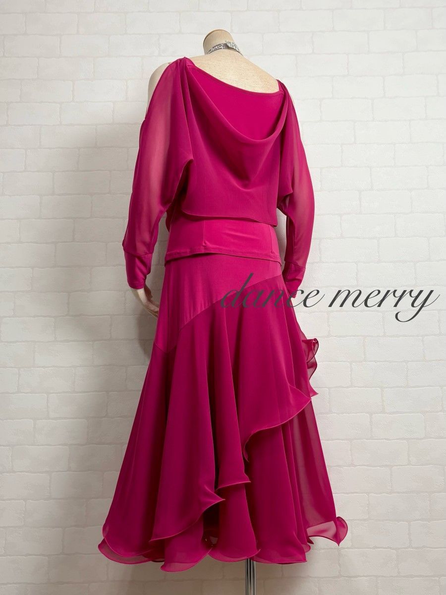 新品　社交ダンス　ツーピース　セットアップ　青　ワルツ　クイック　1150 新品 社交ダンス ツーピース ワルツ ピンク セットアップ 衣装 2977