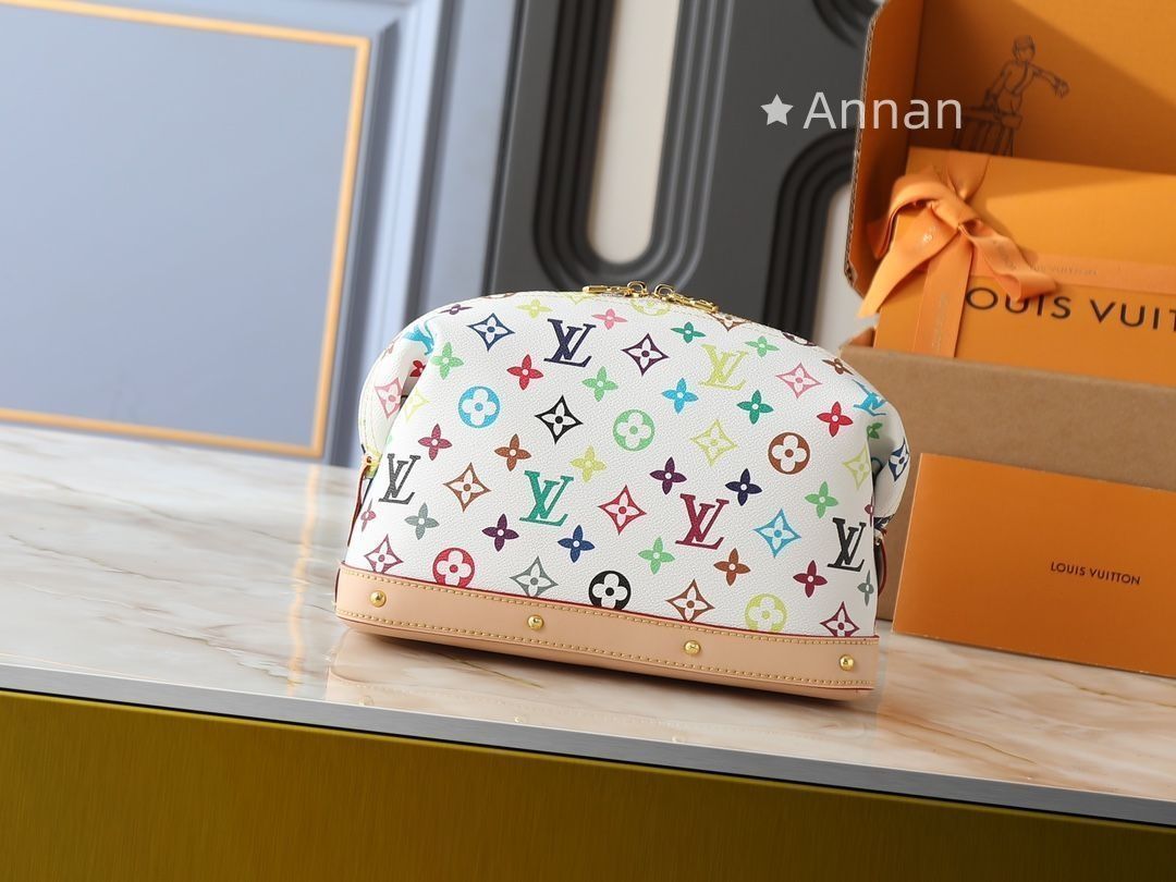 LOUIS VUITTON ヴィトン モノグラム 化粧ポーチ ルイ・ヴィトン「モノグラム」のポーチ＆ケースが可愛すぎる