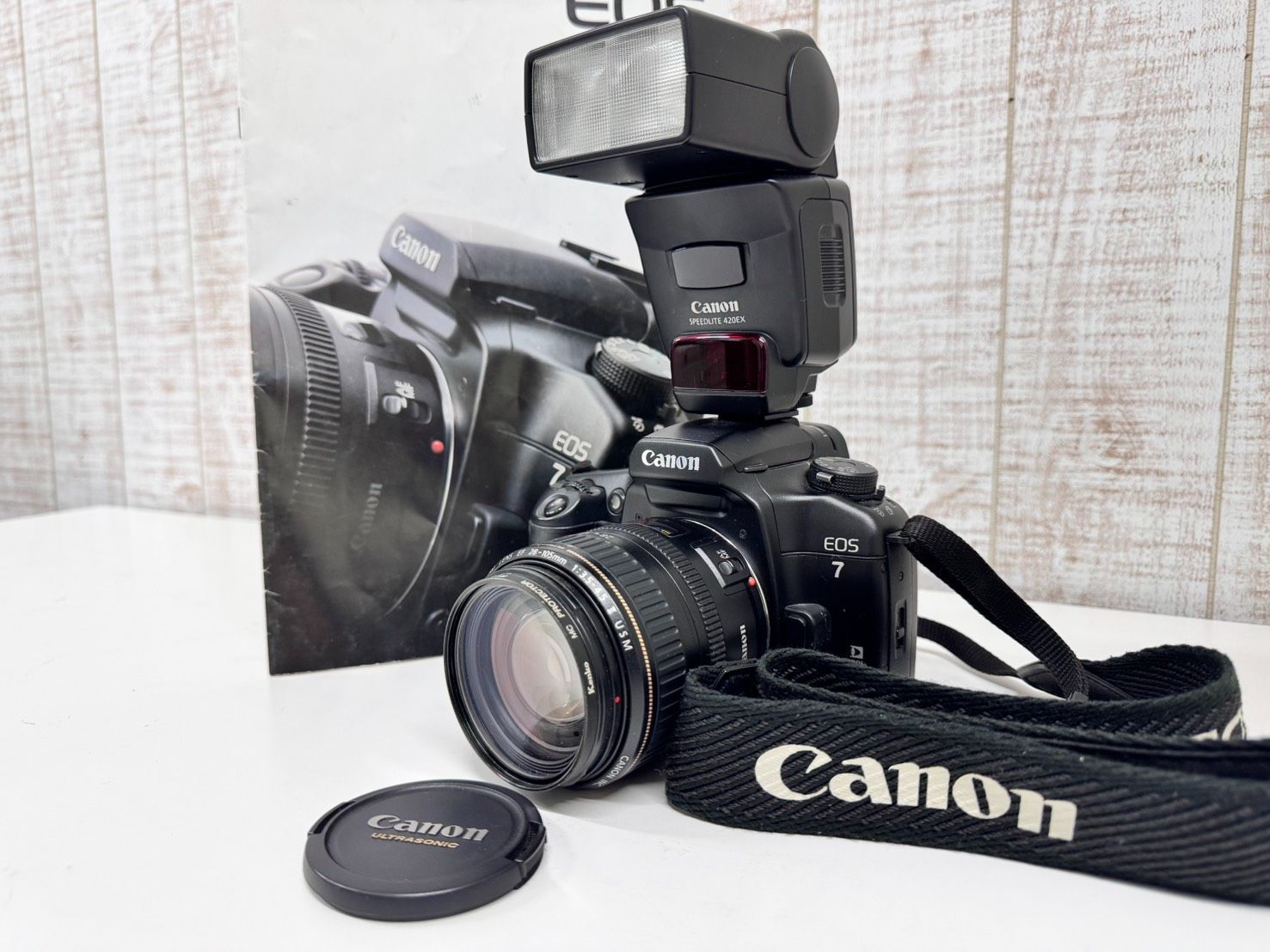 Canon キャノン EOS7 フィルムカメラ ストロボ ジャンク品 28-105mm