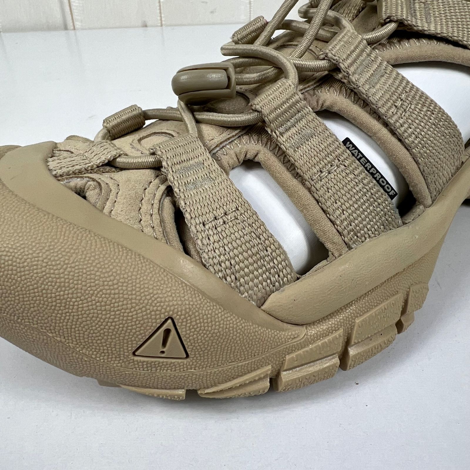 Unisex 23.5cm ベージュ系】 Keen ( キーン ) NEWPORT H2 サンダル