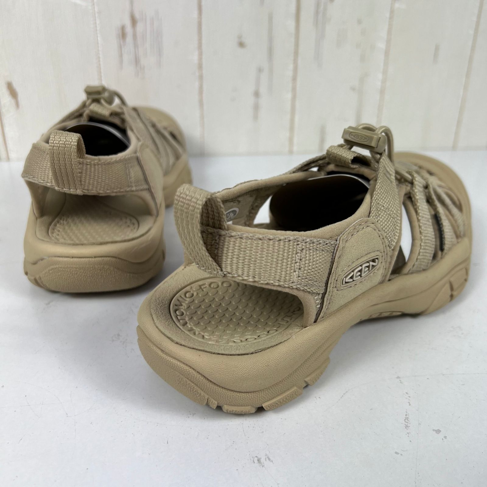 ＭＡＳＡ　KEEN スポーツサンダル ベージュ Unisex 23.5cm ベージュ系】 Keen ( キーン ) NEWPORT H2 サンダル