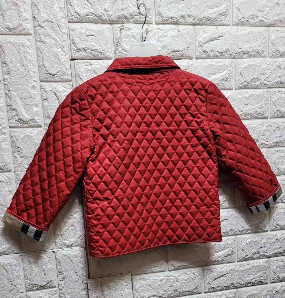 送料無料)バーバリー/キッズ/キルティング/ブルゾン/赤 楽天市場
