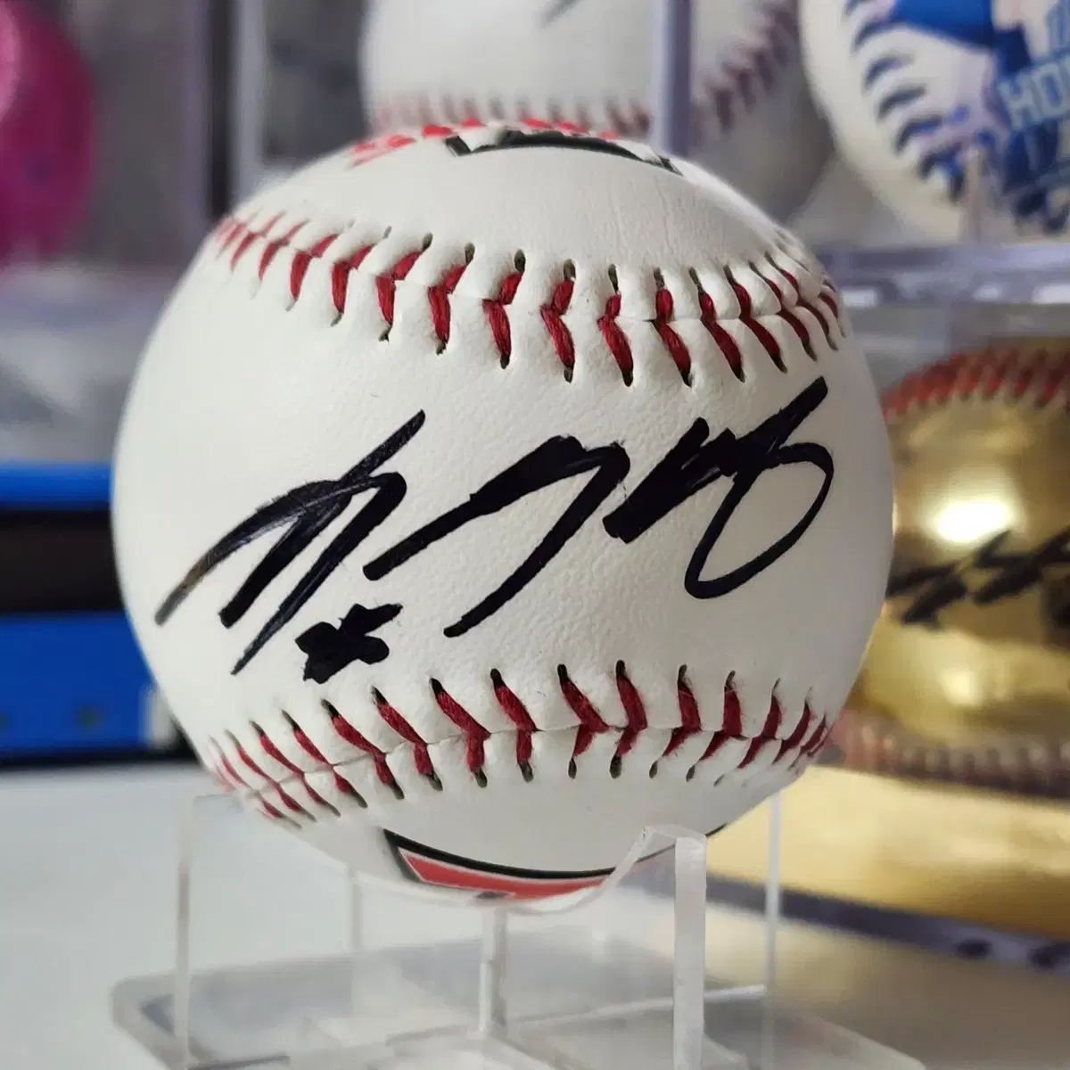 KIAタイガース イ・ウソン ロゴボール サイン入りサインボール - メルカリ