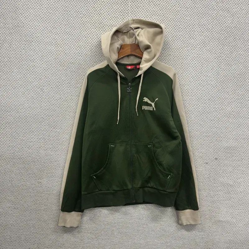 Puma ジップアップジャケット カーキ色 PUMA - 【PUMA/プーマ】裏フリース ジップアップパーカー ボアブルゾン