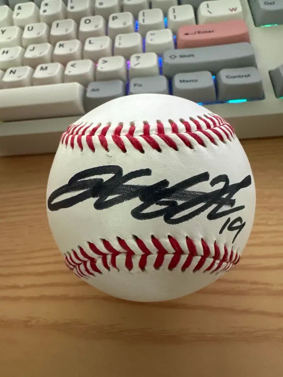 SSG LANDERS チョ・ビョンヒョン選手 サイン入りボール 野球ボール