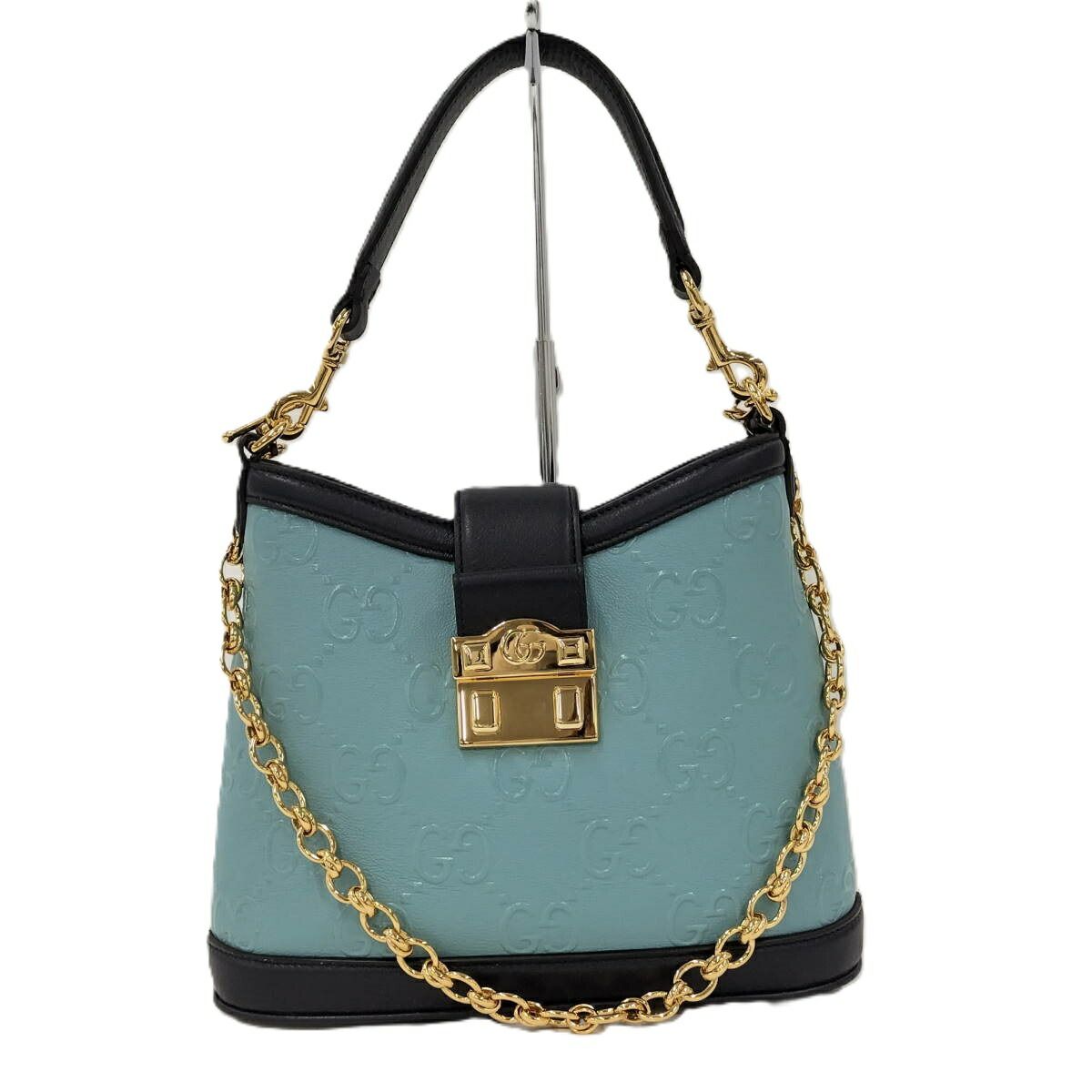 GUCCI 2WAYチェーンショルダーバッグ GGアイコン エンボス GUCCI 2WAYチェーンショルダーバッグ GGアイコン エンボス