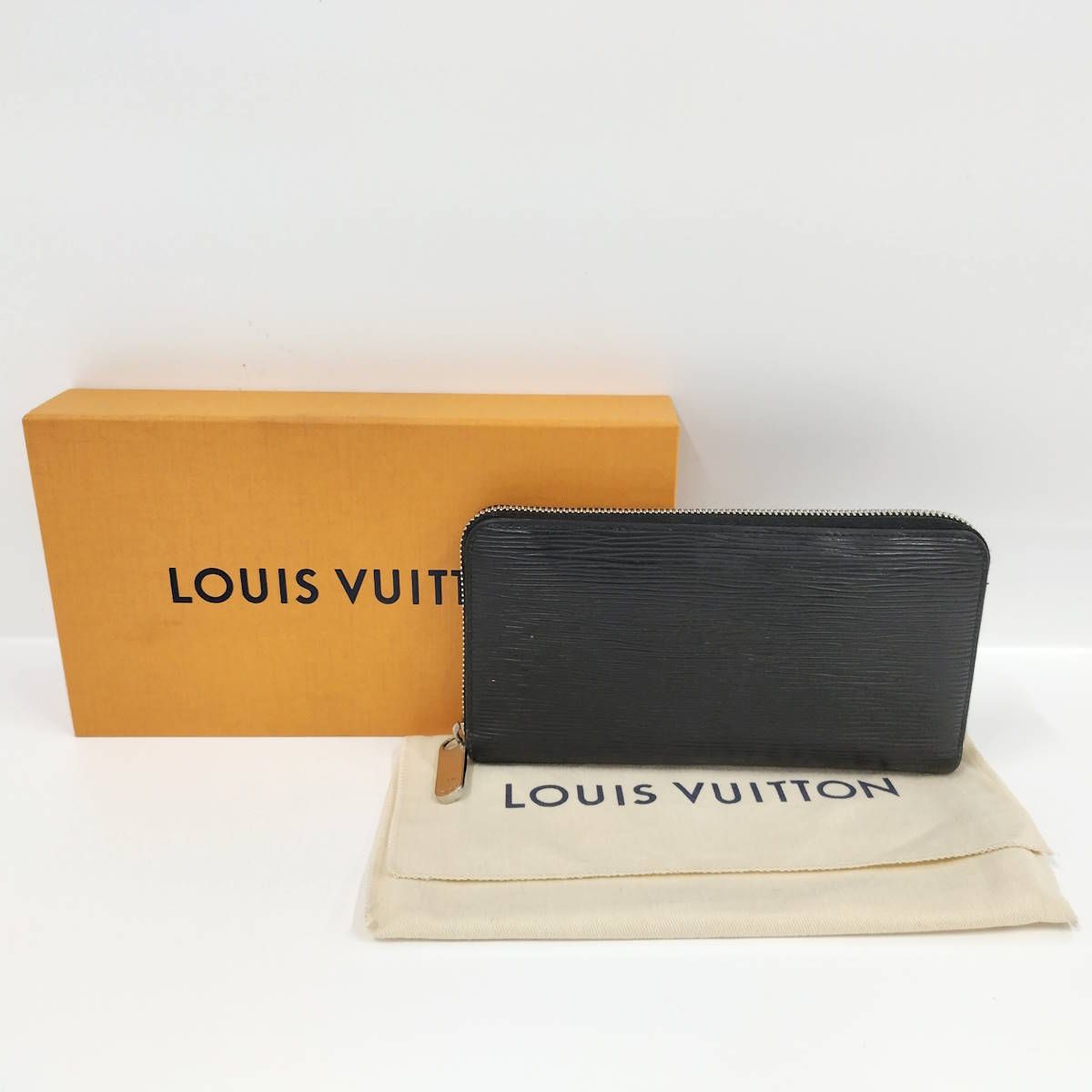 【訳あり】【レア】LOUIS VUITTON 長財布 エピレザー すぐ届く ギフトに 人気 Louis Vuitton エピ ジッピーウォレット