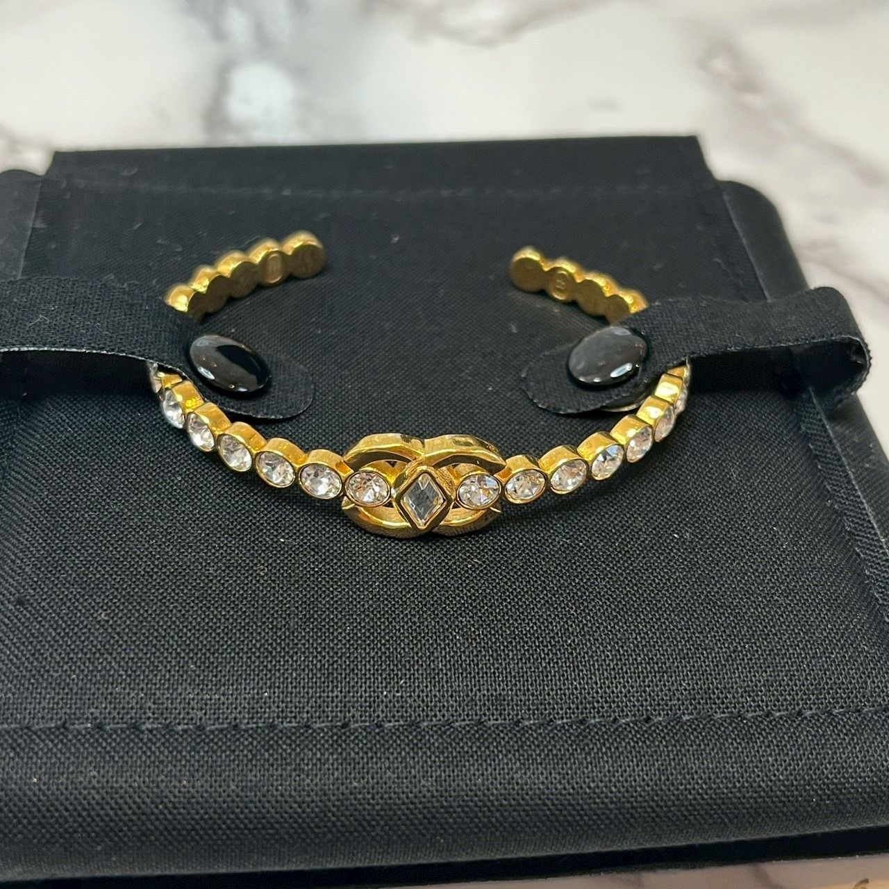 【極美品】シャネル バレッタ ココマーク ラインストーン ヘアアクセサリー 新品未使用】シャネル CHANEL ココマーク バレッタ ヘアアクセサリー