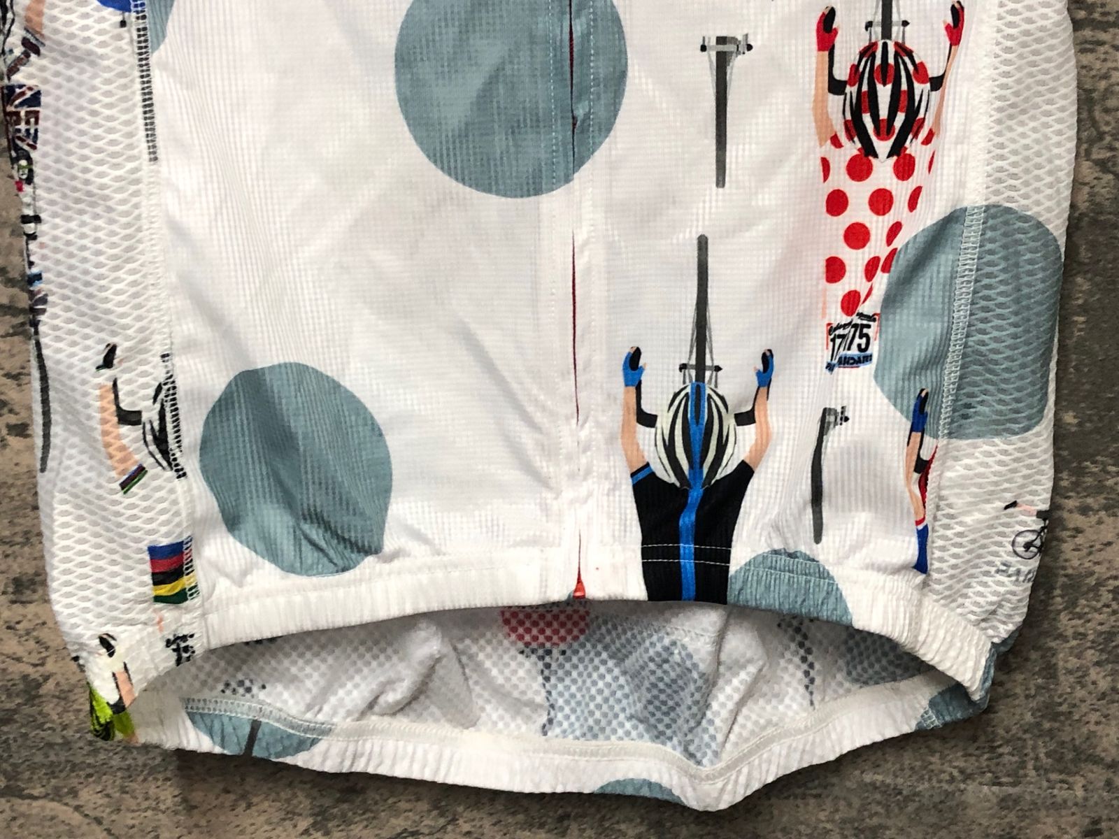 JU400 パンダーニ Pandani 半袖 サイクルジャージ 白 総柄 XL - メルカリ