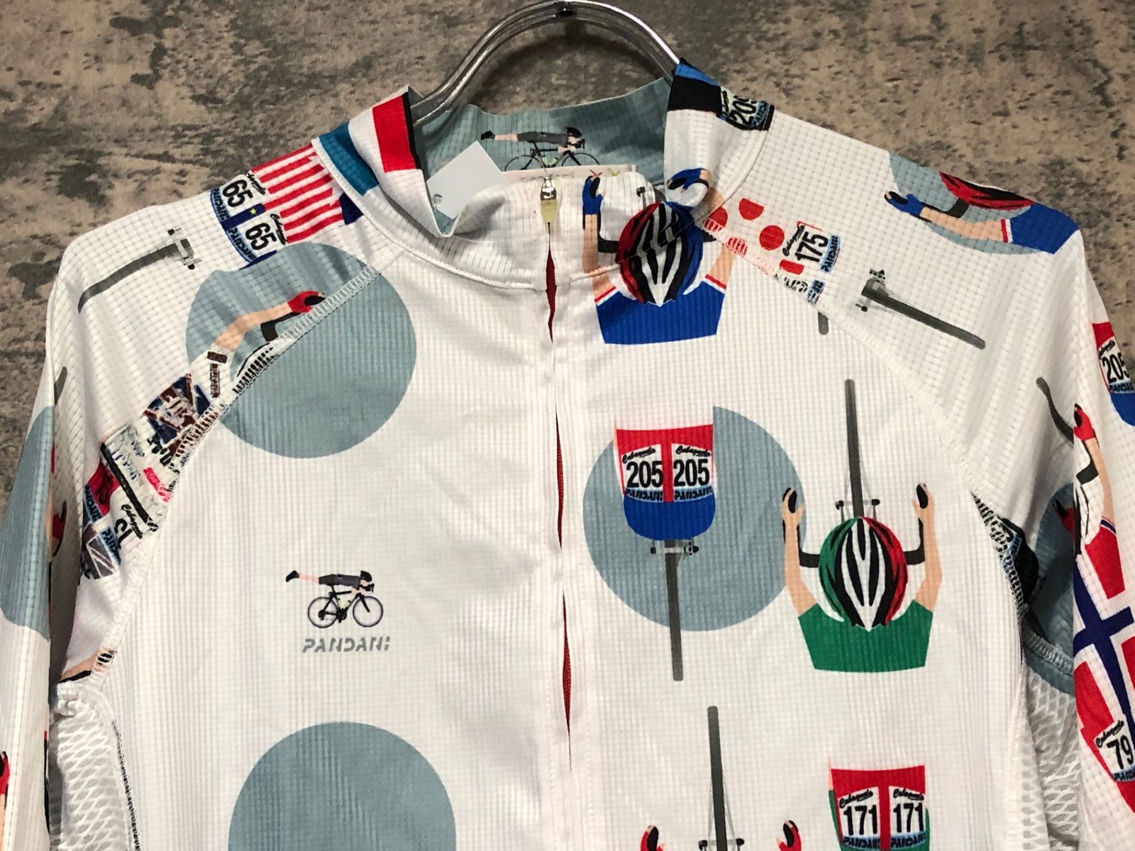パンダーニ　サイクルジャージ JU400 パンダーニ Pandani 半袖 サイクルジャージ 白 総柄 XL - メルカリ