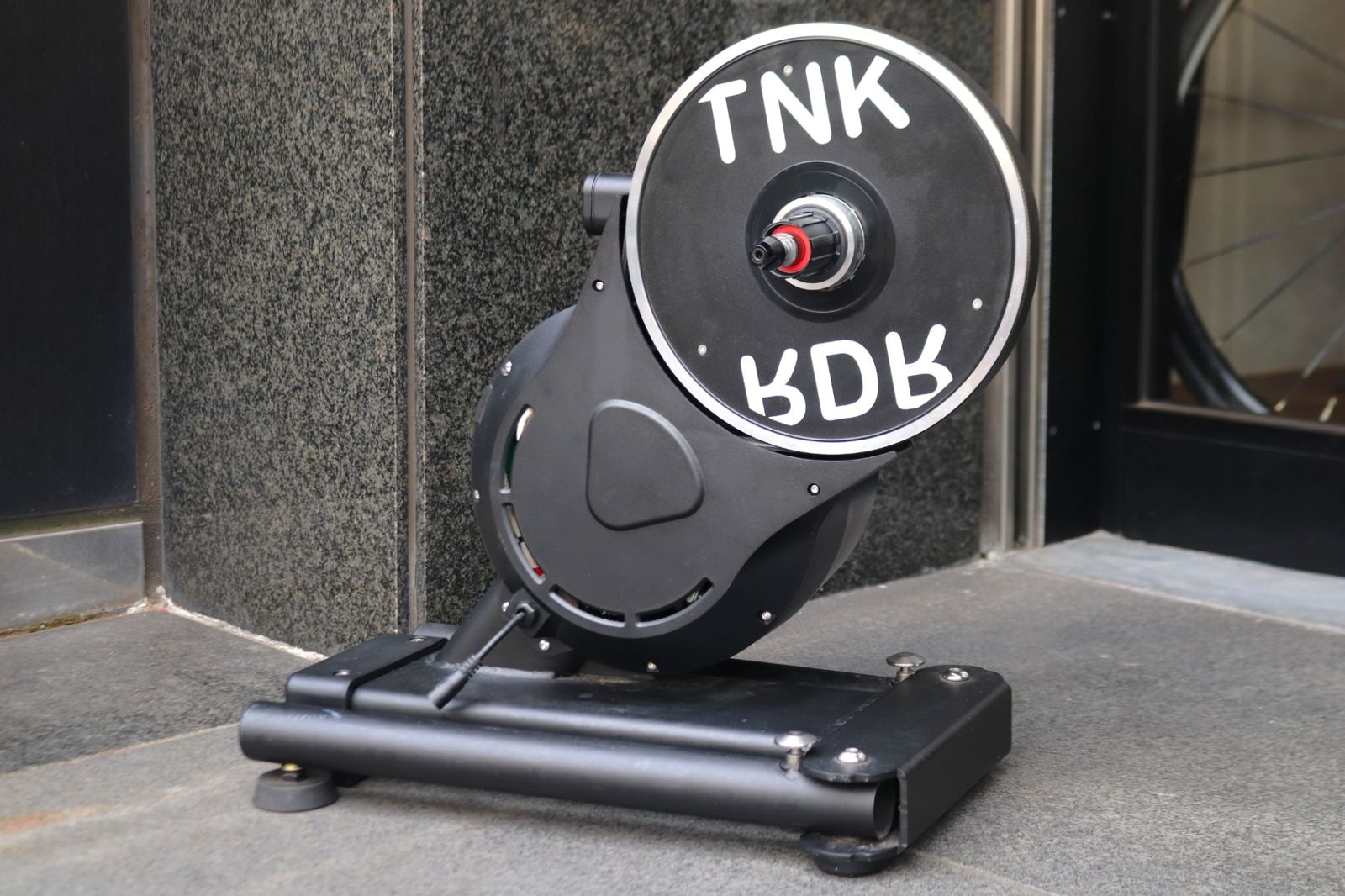 THINKRIDER X7 スマートトレーナー　ローラー F88B7523-3CD2-40ED-B502-