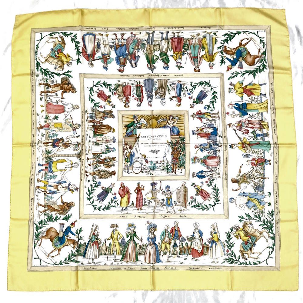 カ*ネ様 HERMシルク カレ90 現代市民の服装 スカーフ 美品 HERMES カレ90 シルク スカーフ COSTUMES CILVILS ACTUELS 現代市民の