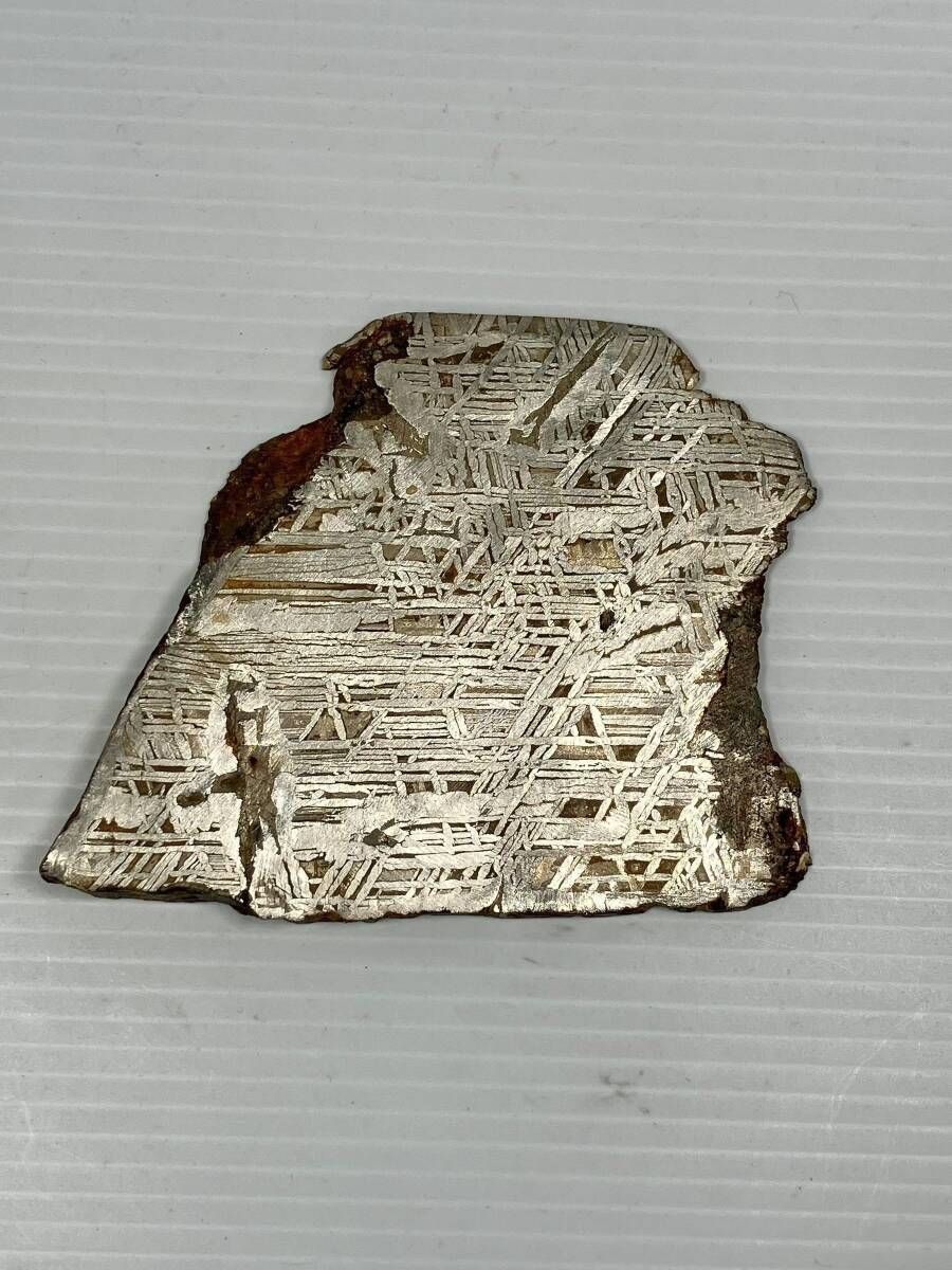 ★隕石  原石採取品。『アルタイ隕石』 特大レア アルタイ隕石 本物 162.3g 鉄隕石 原石 断片 破片 宇宙パワー