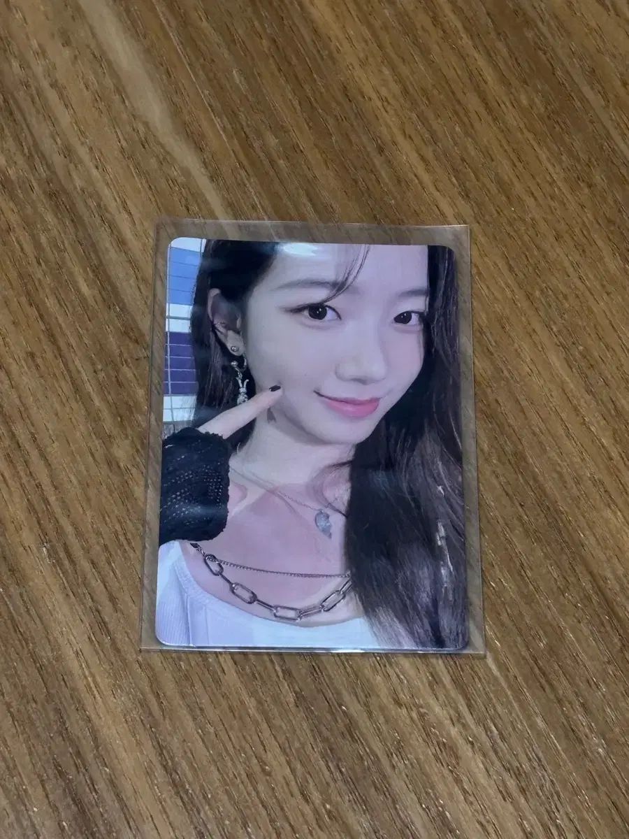 LE SSERAFIM（ルセラフィム・ルセラ） カズハ(KAZUHA・中村 一葉