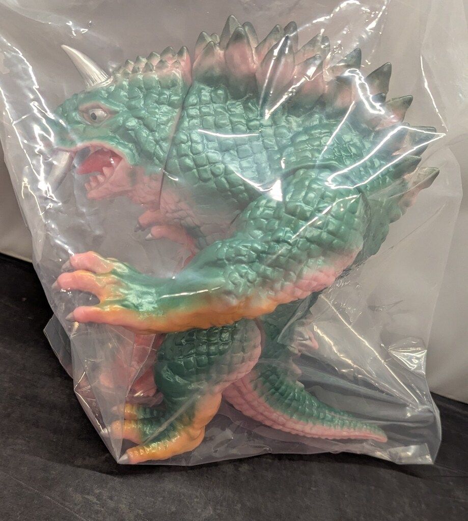 ハンサムタロウエム　まんだらけ怪獣　剛腕怪獣バジアス ハンサムタロウエム まんだらけ怪獣 剛腕怪獣バジアス ハンサムタロウ