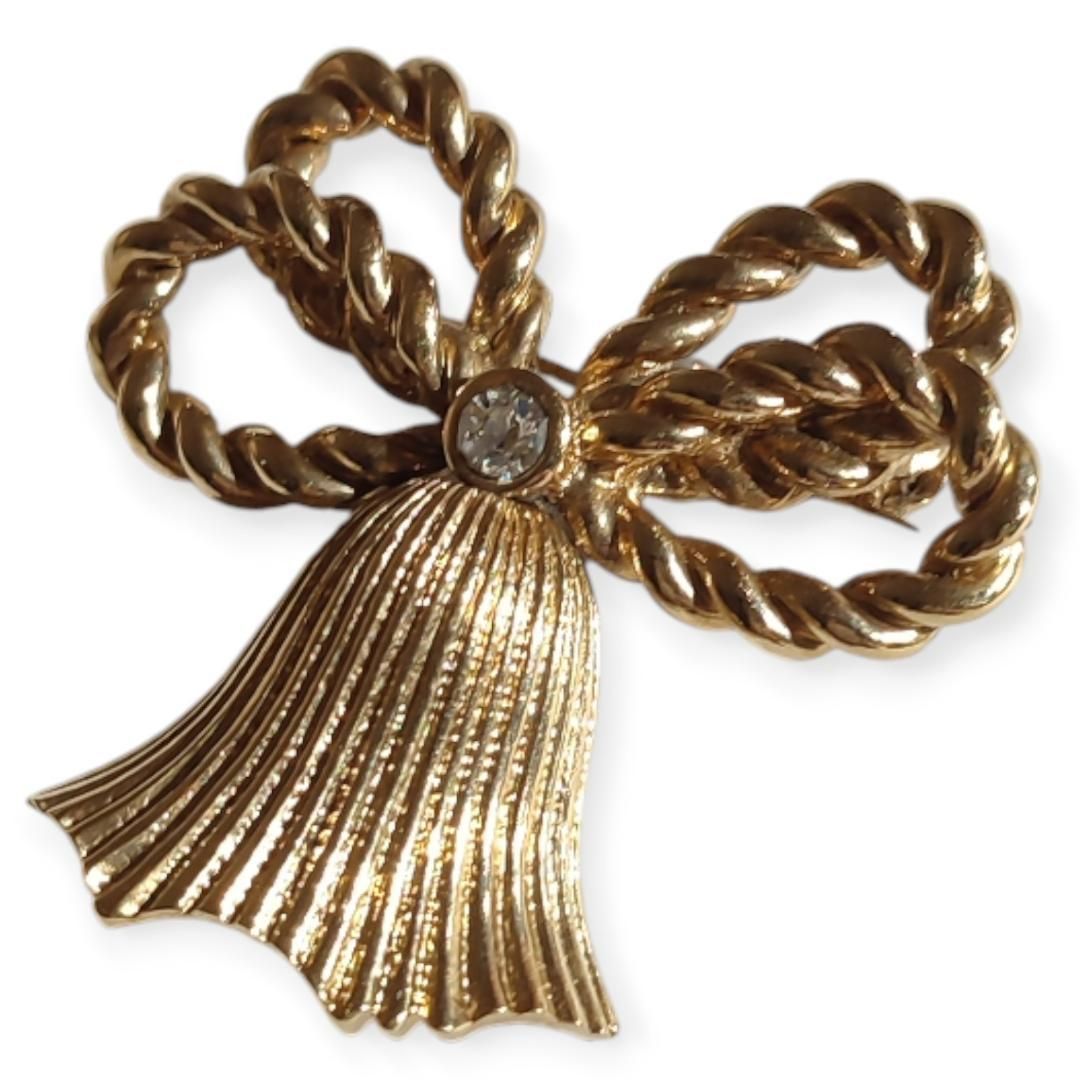 クリスチャンディオール リボン ピンブローチ タッセルモチーフ - メルカリ