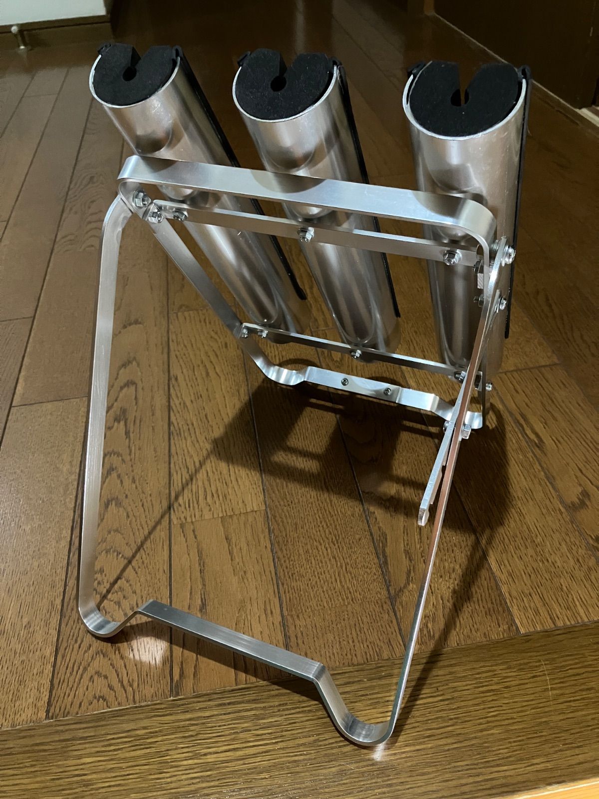 ティムコ TIEMCO フライロッドスタンド／シルバー - メルカリ