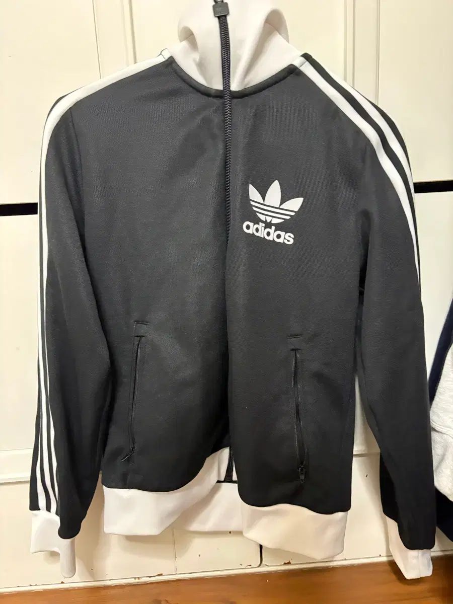 アディダス BECKENBAUER(ベッケンバウアー) トラックジャージ