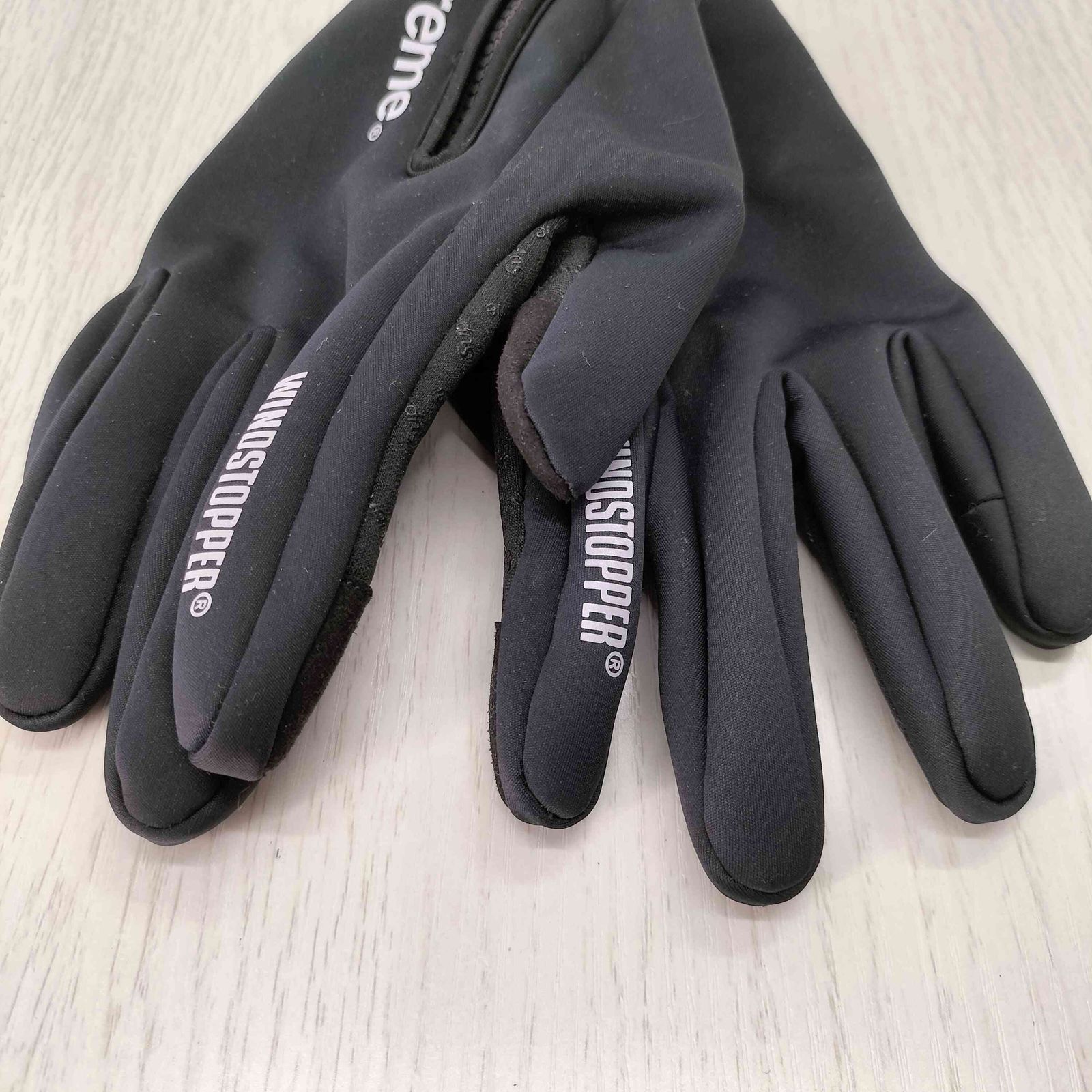 シュプリーム Supreme 24AW WINDSTOPPER ZIP GLOVES GORE-TEX ウィンド