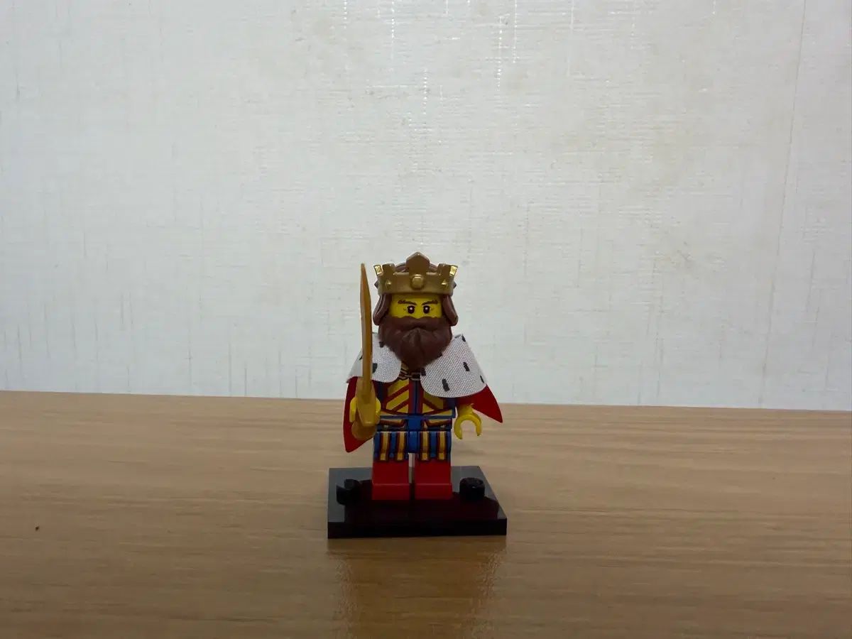 LEGOシーズン13 15 ミニフィギュア 王 王妃