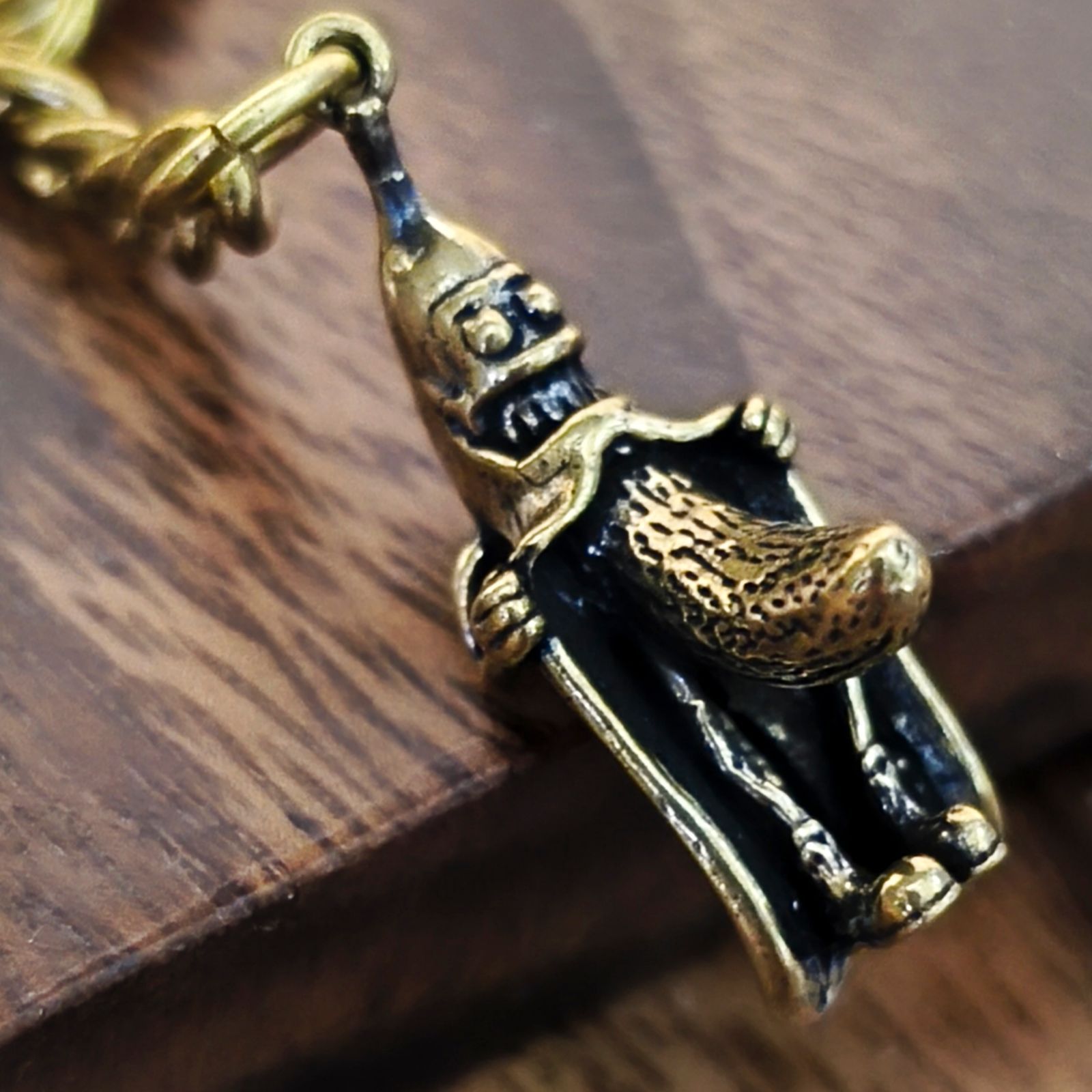 K226 真鍮製バナナマン バナナモチーフキーホルダー ブラス製 開運