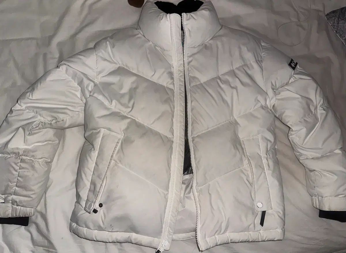 コロンビア Columbia オムニヒート 白 ショートダウン - メルカリ