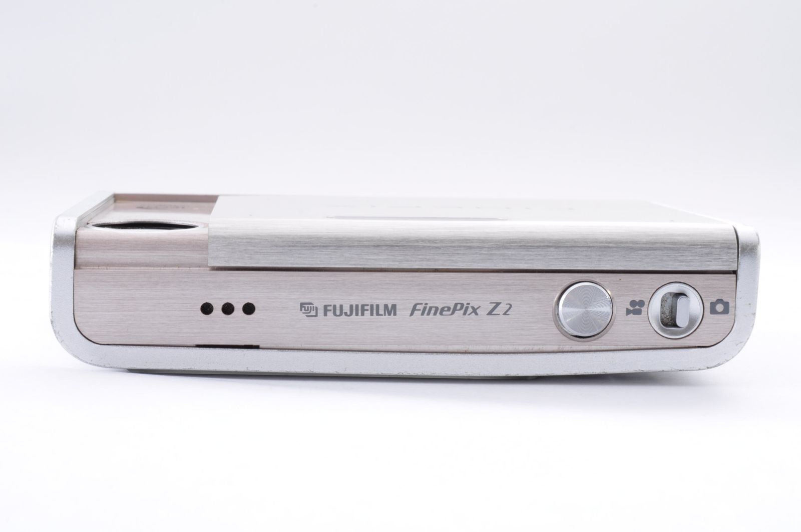 FUJIFILM FinePix Z2 DIGITAL Camera シルバー デジカメ デジタル