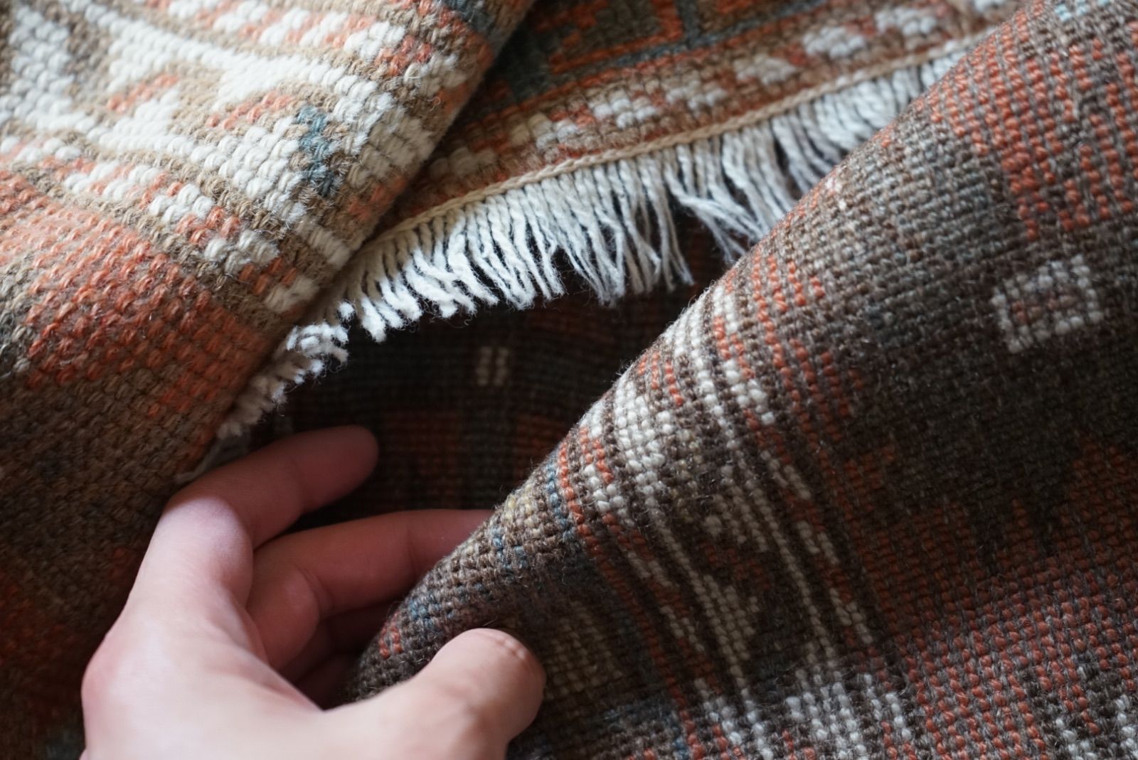 ヴィンテージラグ トルコ オレンジ 1970-1980年代 133 × 89 cm No