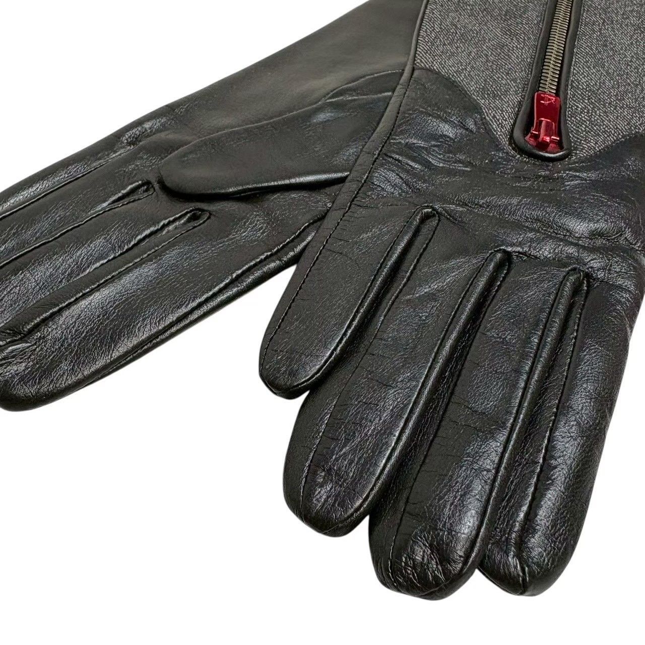 タグ付き・未使用品】 ヴィヴィアン ウエストウッド レディース 手袋