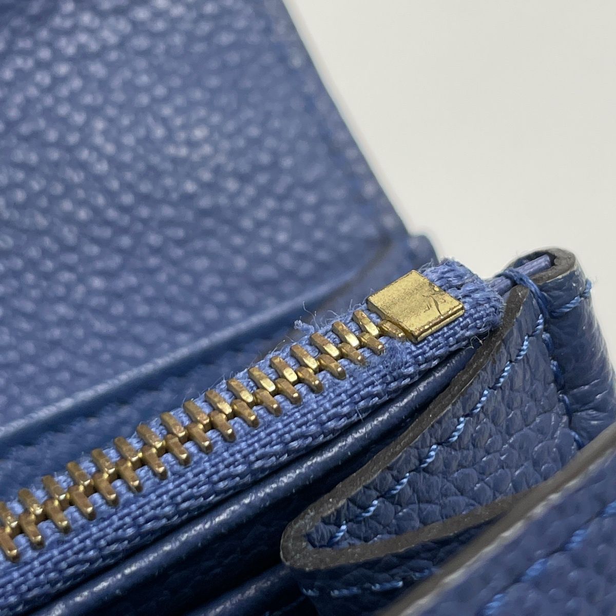 ルイ・ヴィトン Louis Vuitton ポルトフォイユ サラ 二つ折り 長財布