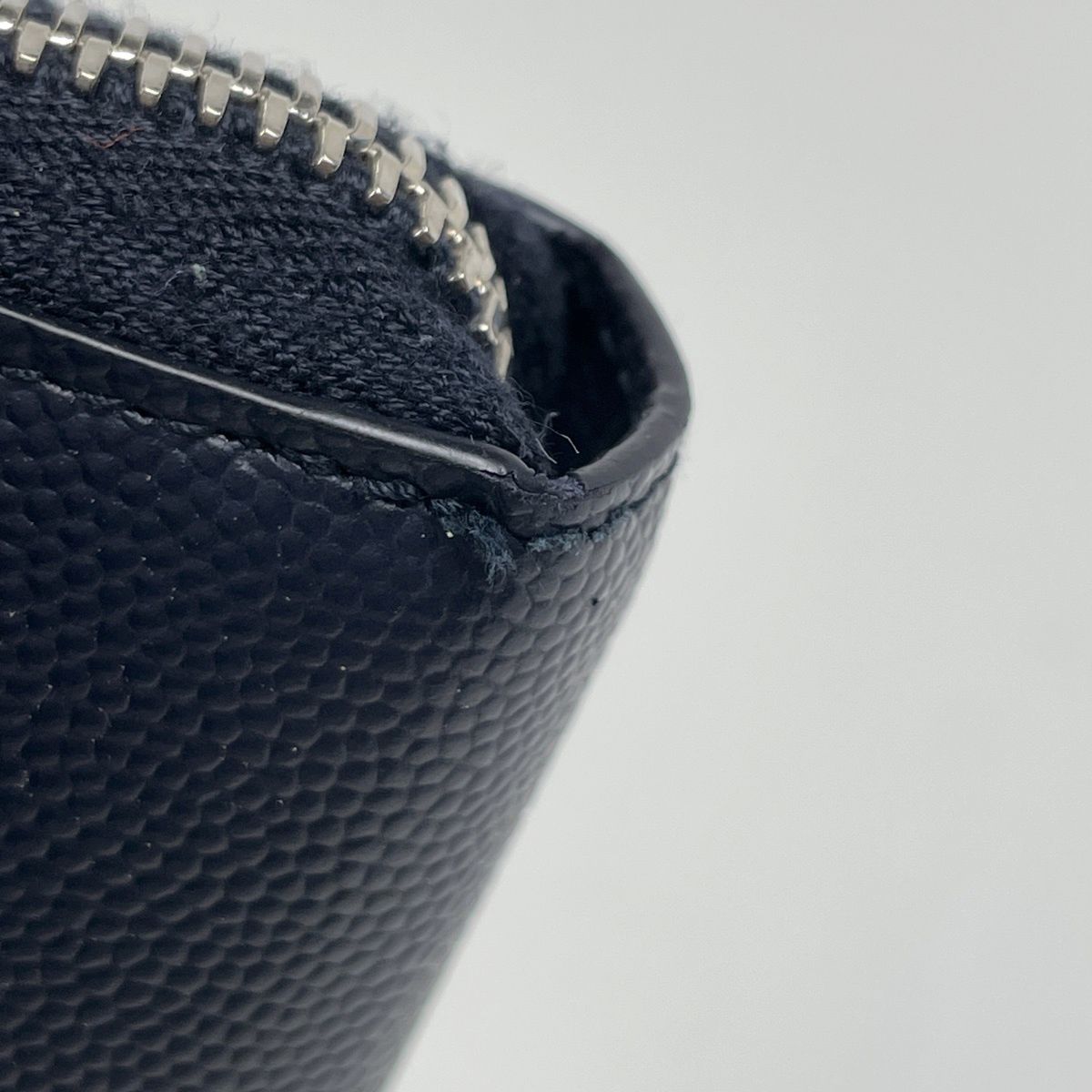 【美品】サンローラン 長財布 ネイビー オーガナイザー ラウンドファスナー サンローラン SAINT LAURENT ロゴ ラウンドファスナー 長財布 札入れ