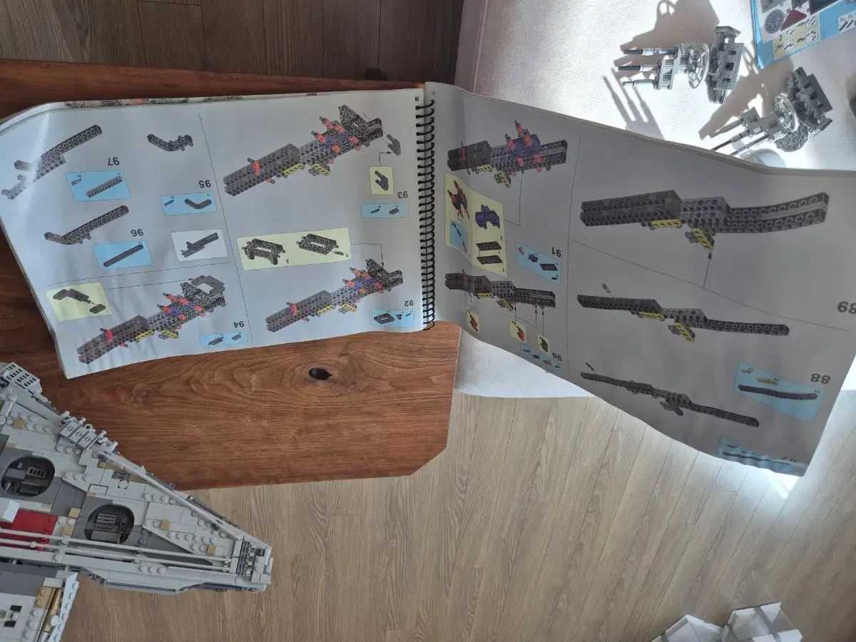  レピン ミレーニウム ファルコン 8445ピース スタンド含む その他 おもちゃ