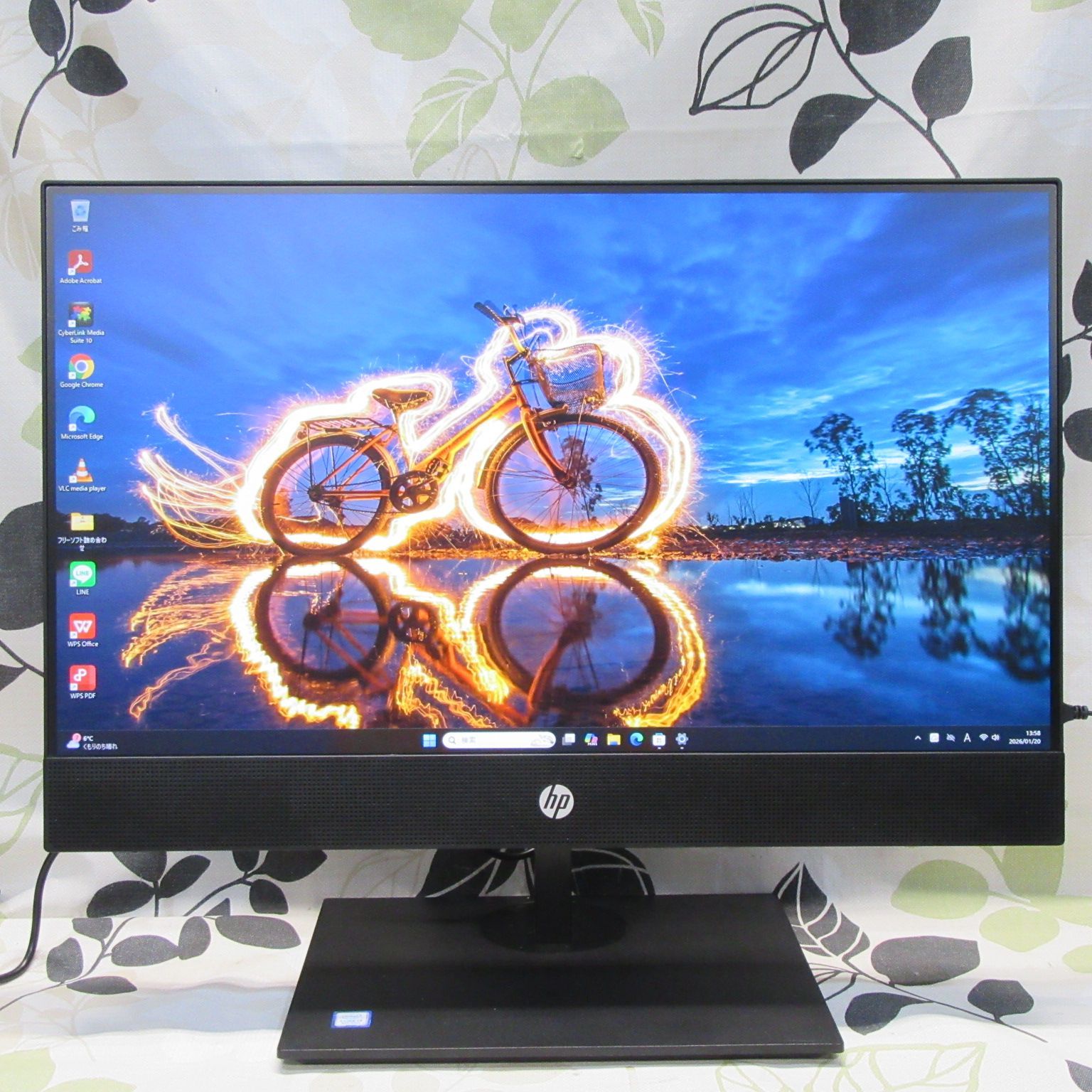 Win11公式対応Corei3/メモリ8G/SSD+HDD/無線/DVD/カメラ - メルカリ