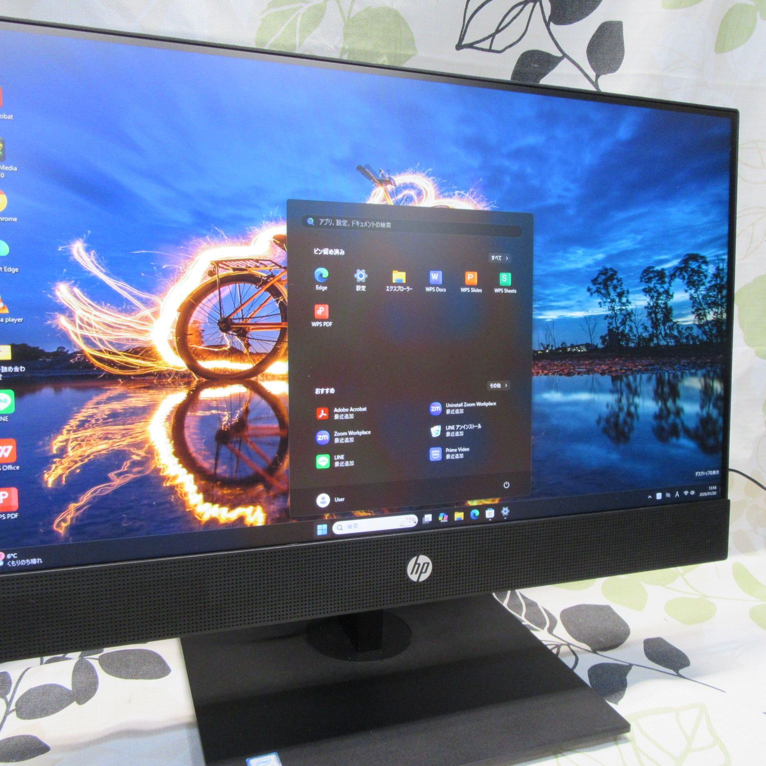 特価！Win11公式対応8世代i3/メモリ8/SSD512G/DVDマルチ/無線 特価