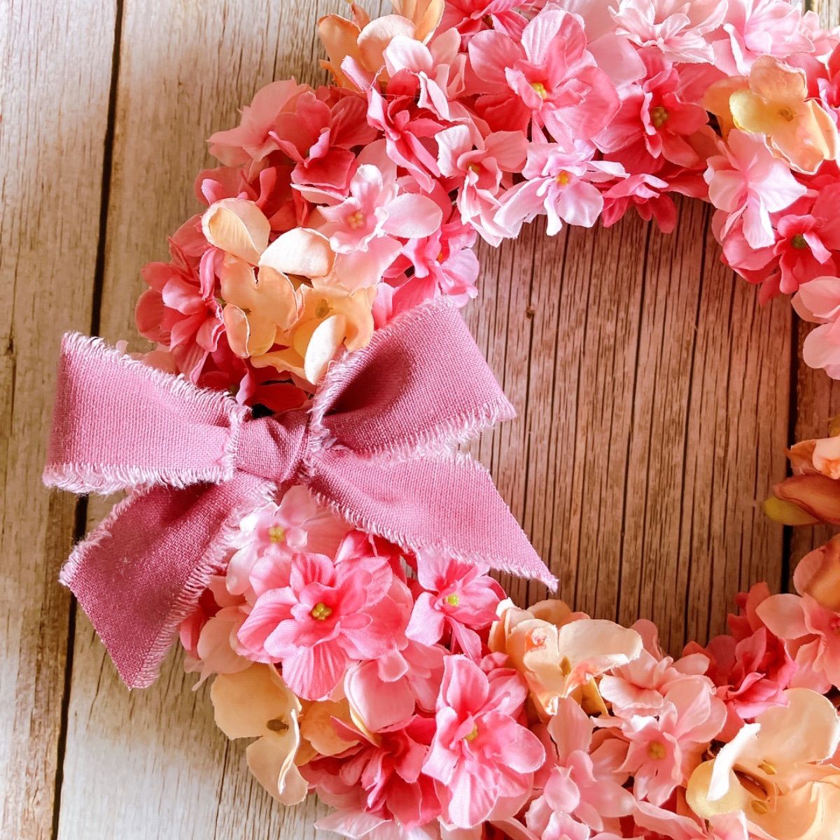 ダリアとピンク紫陽花のふわふわリース 25cm 玄関リース インテリア