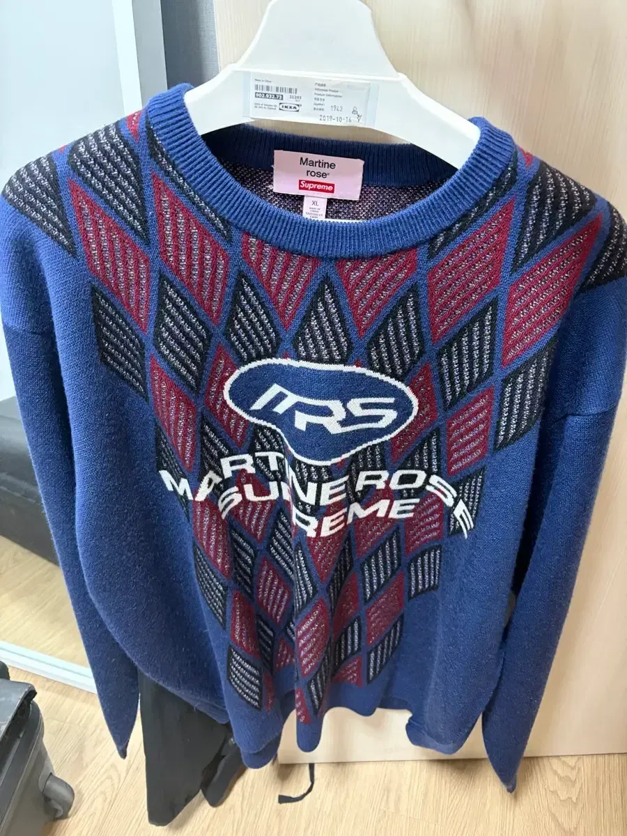 2026年最新】Supreme rose sweaterの人気アイテム - メルカリ