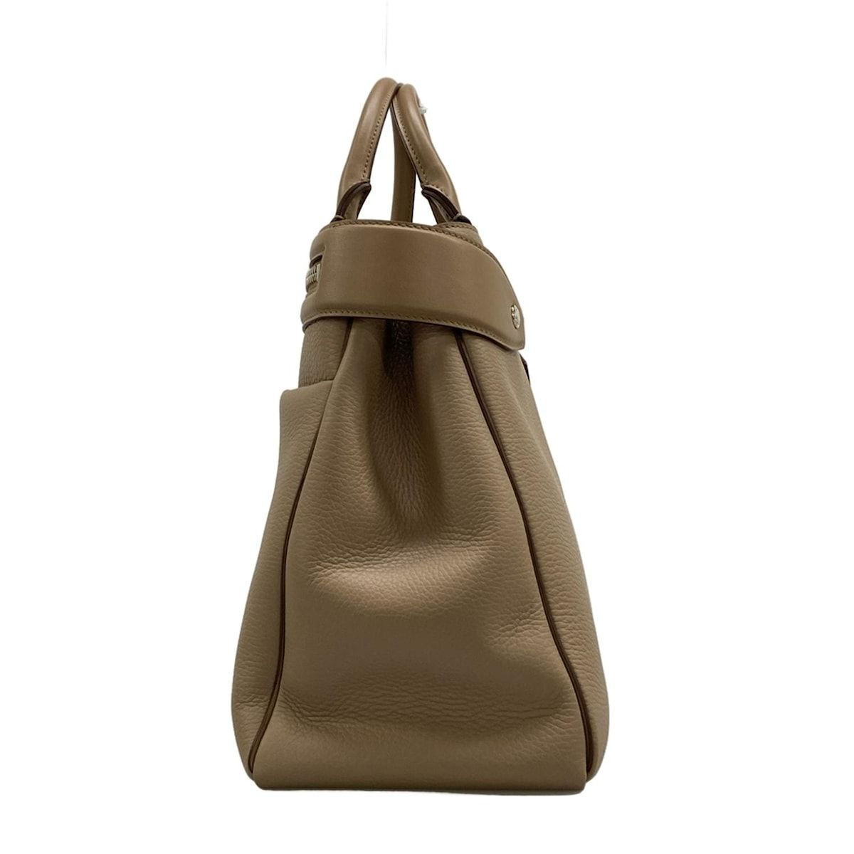 トッズ　ベージュ レザー トートバッグ TOD'S(トッズ) トートバッグ美品 セアー ベージュ レザー - メルカリ