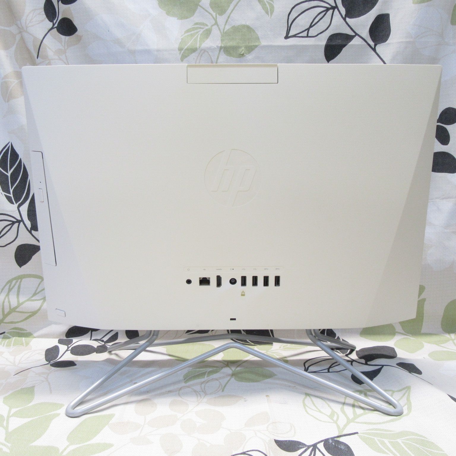 特価品！Win11公式対応10世代i3/メ8/SSD480/カメラ/無線/タッチ 特価品！Win11公式対応10世代i3/メ8/SSD480/カメラ/無線/タッチ