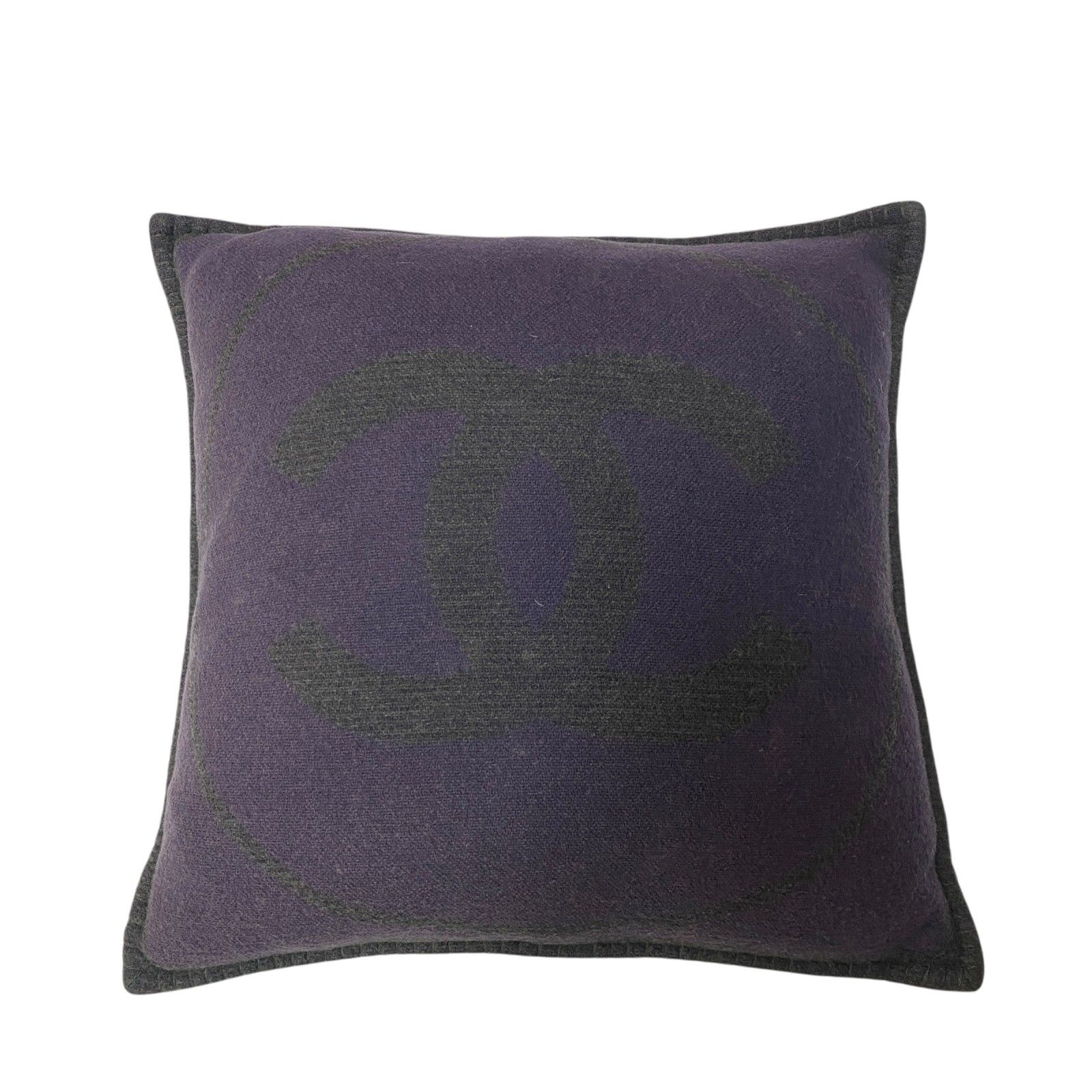 希少シャネル　カシミヤ　クッション　chanel シャネル CHANEL バイカラー ココマーク クッション ウール カシミヤ