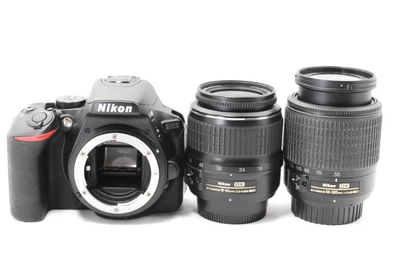 シャッター数521回 Nikon D5600 ダブルレンズセット カメラバッグ付き