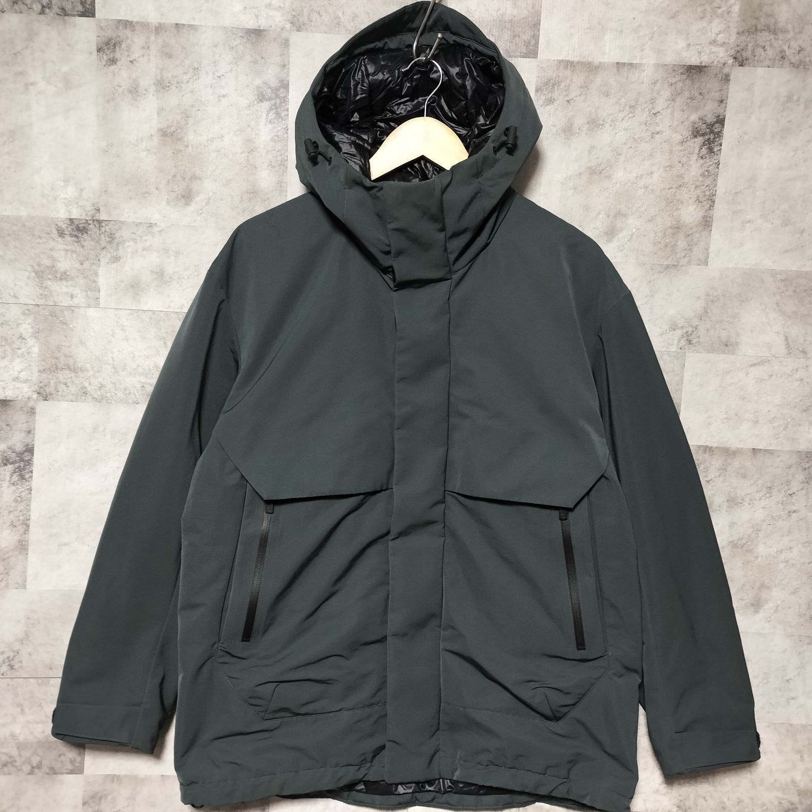 美品】UNIQLO+J 2025年 ハイブリッド ダウン オーバーサイズ パーカー