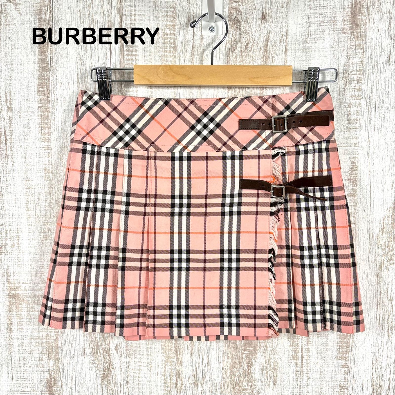 BURBERRY BLUE LABEL 2連 ベルト付 プリーツスカート BURBERRY BLUE LABEL 2連 ベルト付 プリーツスカート 38