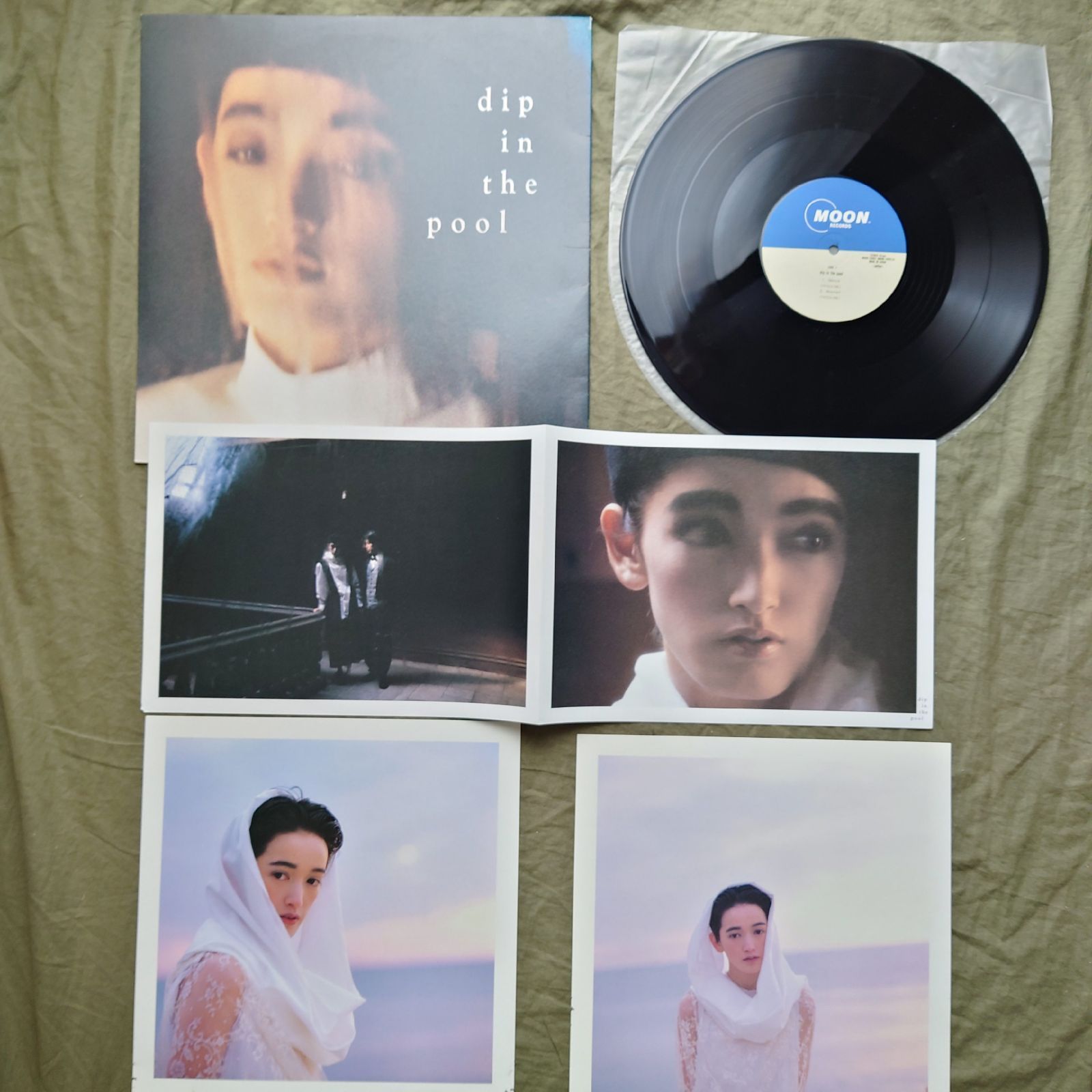 傷なし美盤 良ジャケ 1985年 ディップ・イン・ザ・プール 12''EP