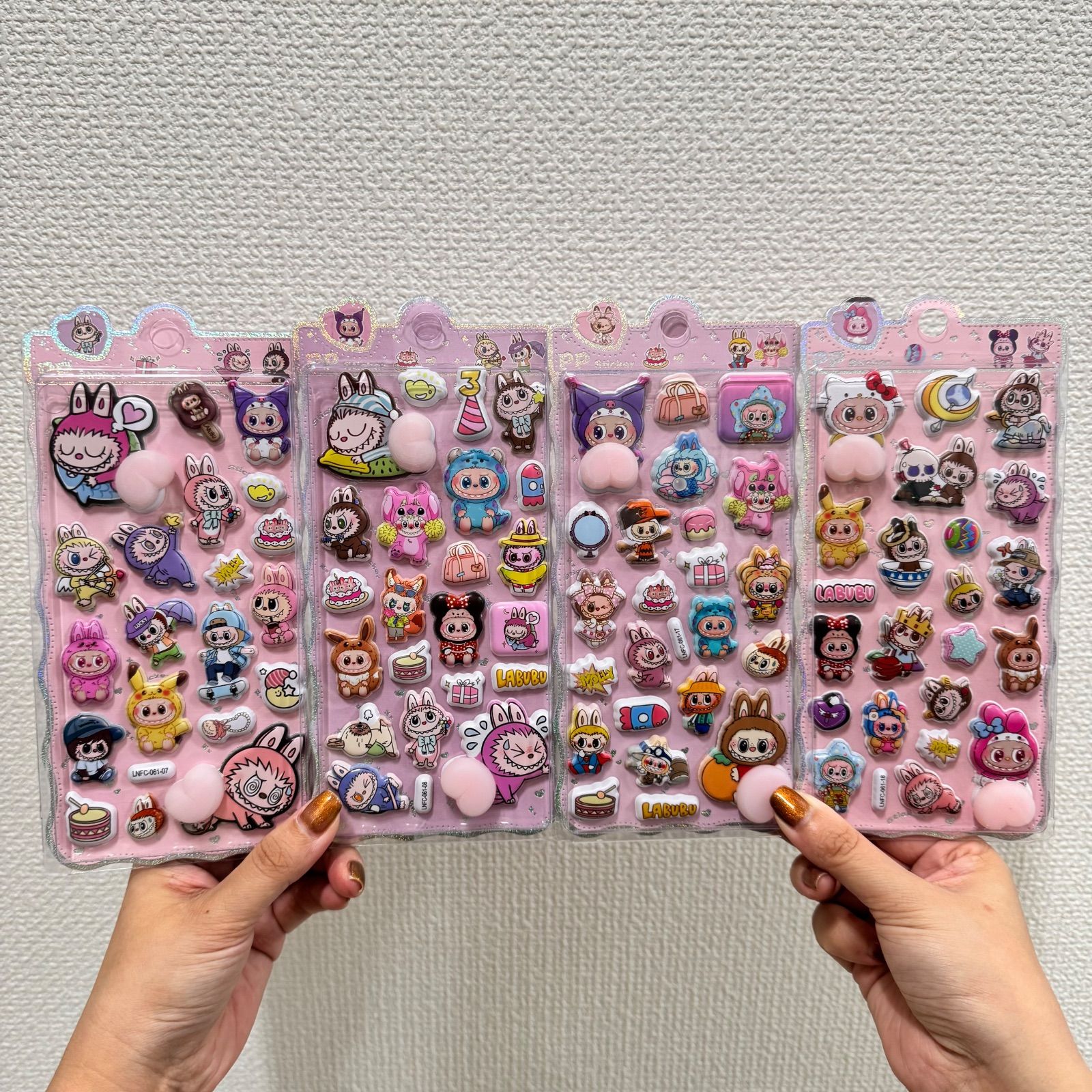 【ご相談用】LABUBU ラブブ おしりぷにぷにシール／グッズ確認ページ 2時間限定特価 LABUBU おしり シール ぷにぷに ぷくぷく ラブブ 2枚