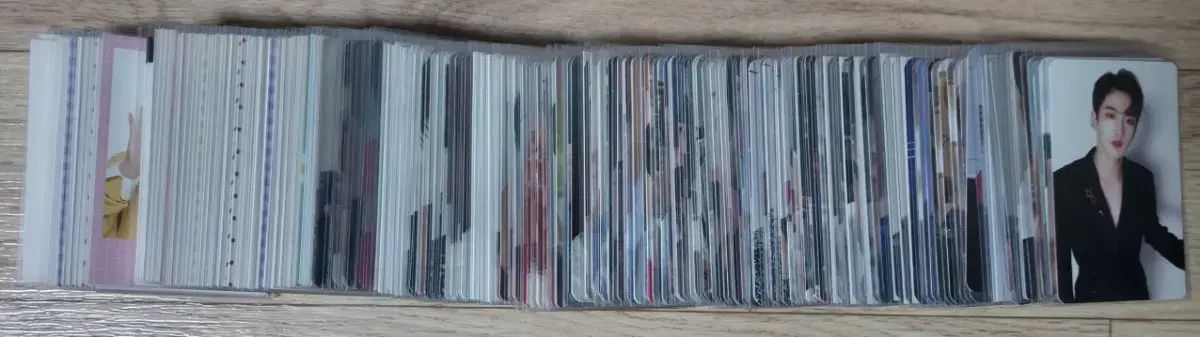 トレカ WEi x 1 キム ヨハン まとめ売り