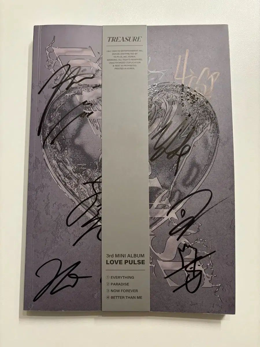 TREASURE サイン入りアルバム Treasure 直筆サイン入りアルバム - メルカリ